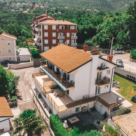 Chiara Opatija - Housing With Sea View * Icici